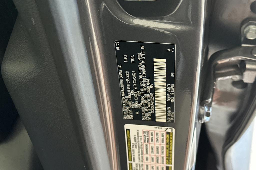 Thumbnail: 2023 Lexus RX - 19