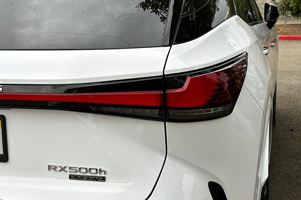 2024 Lexus RX Hybrid 500h 17