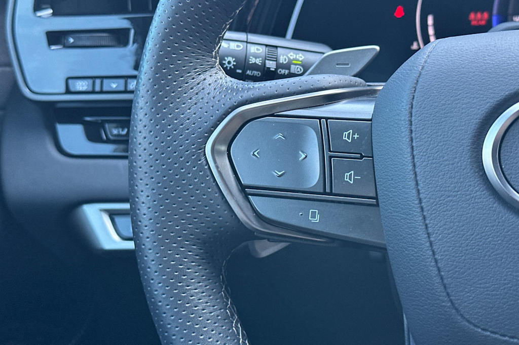 Thumbnail: 2024 Lexus RX - 31