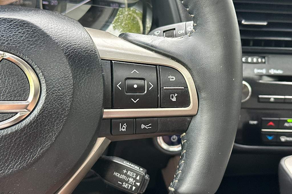 Thumbnail: 2017 Lexus RX - 32