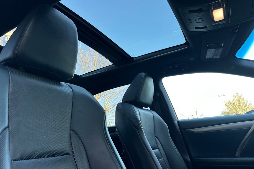 Thumbnail: 2016 Lexus RX - 24