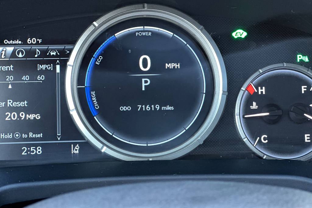 Thumbnail: 2016 Lexus RX - 33