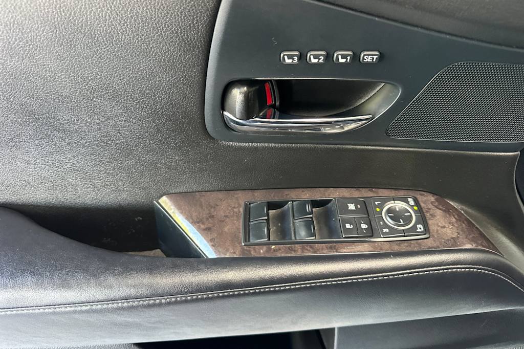 Thumbnail: 2015 Lexus RX - 21