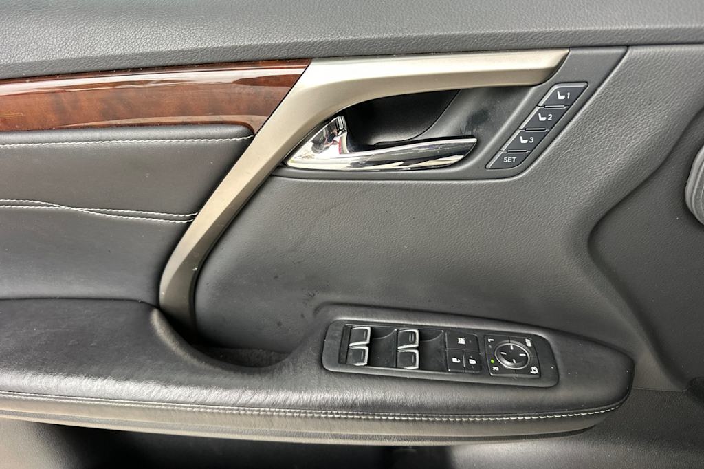 Thumbnail: 2016 Lexus RX - 23