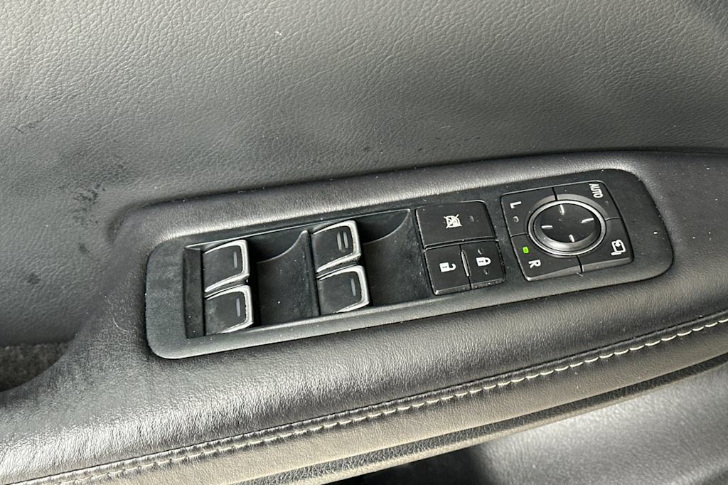 Thumbnail: 2016 Lexus RX - 24