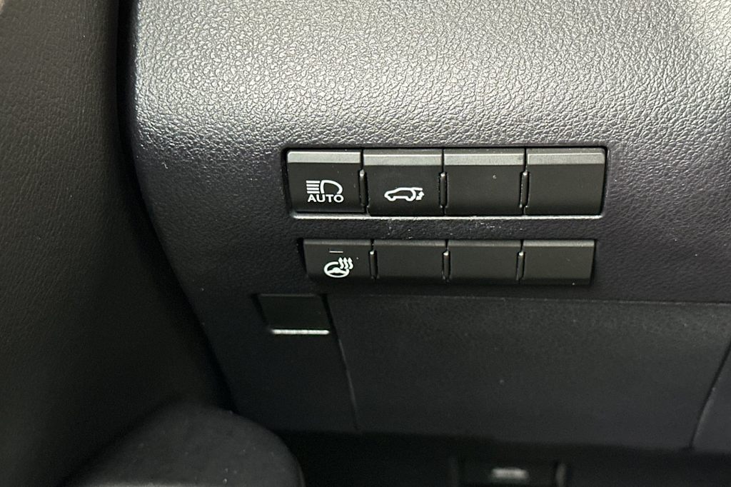 Thumbnail: 2016 Lexus RX - 34