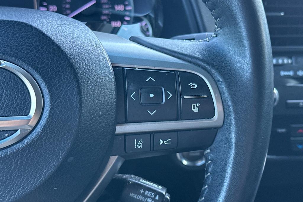 Thumbnail: 2019 Lexus RX - 31