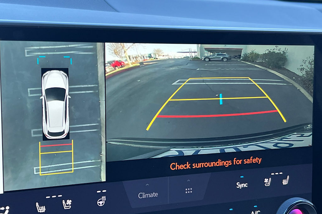 Thumbnail: 2025 Lexus ES - 24