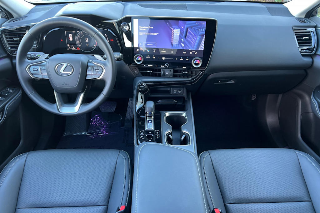 Thumbnail: 2025 Lexus ES - 2