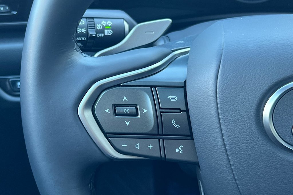 Thumbnail: 2025 Lexus ES - 28