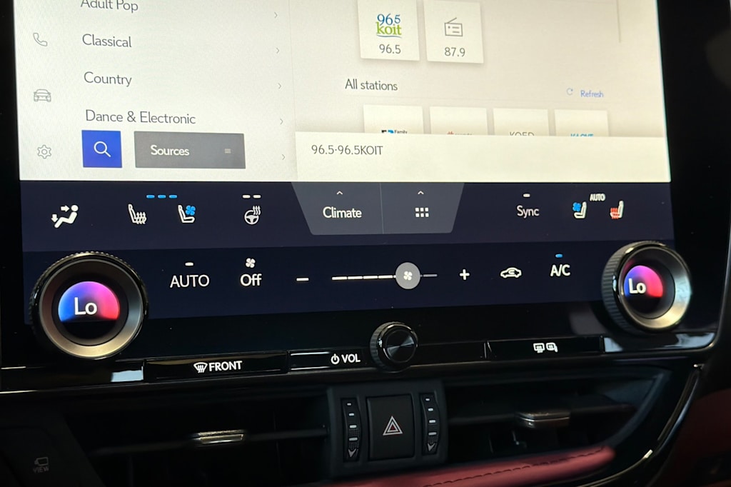 Thumbnail: 2025 Lexus ES - 26