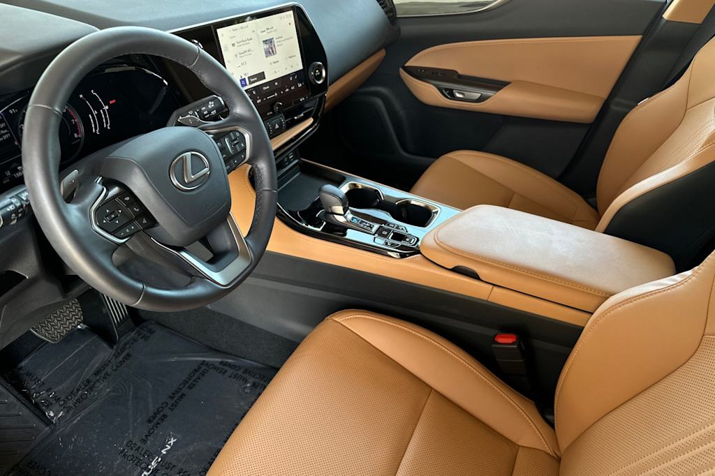 Thumbnail: 2025 Lexus ES - 9
