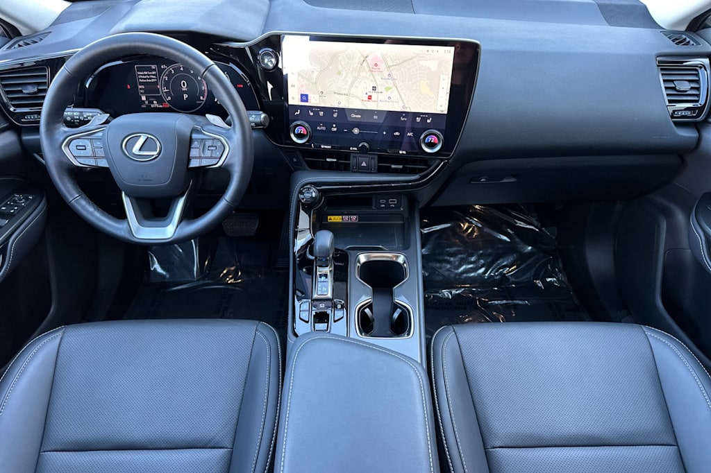 Thumbnail: 2025 Lexus ES - 2