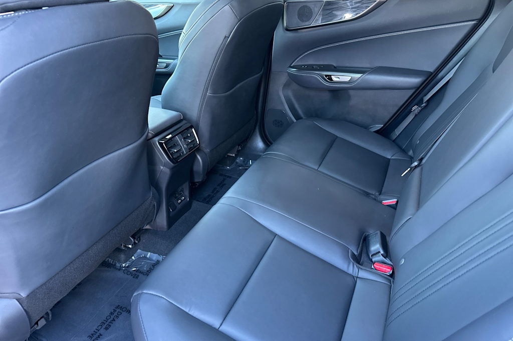 Thumbnail: 2025 Lexus ES - 11