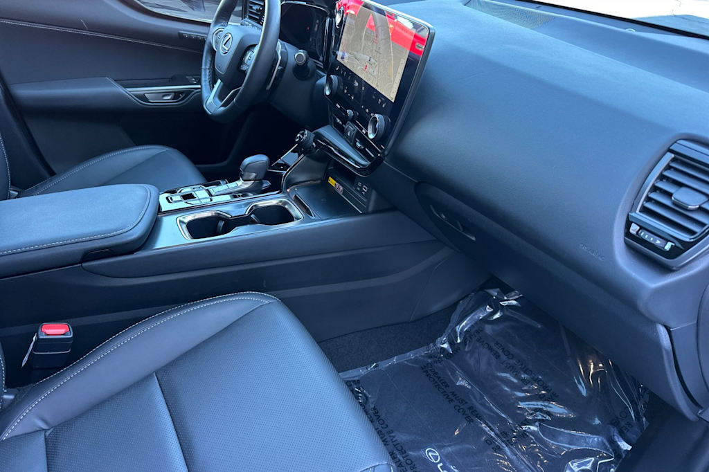 Thumbnail: 2025 Lexus ES - 12