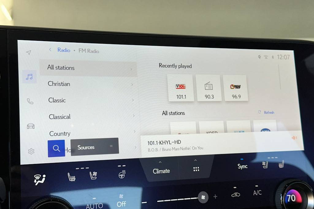 Thumbnail: 2022 Lexus NX - 13