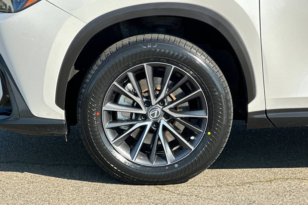 Thumbnail: 2022 Lexus NX - 8