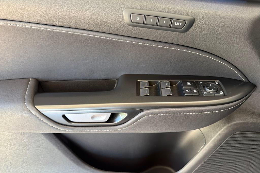 Thumbnail: 2026 Lexus ES - 21