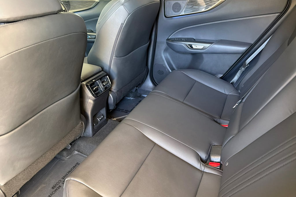 Thumbnail: 2026 Lexus ES - 10