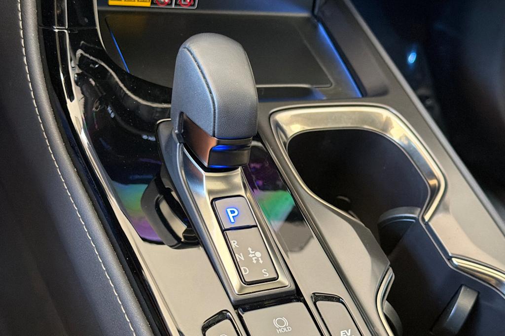 Thumbnail: 2026 Lexus ES - 14