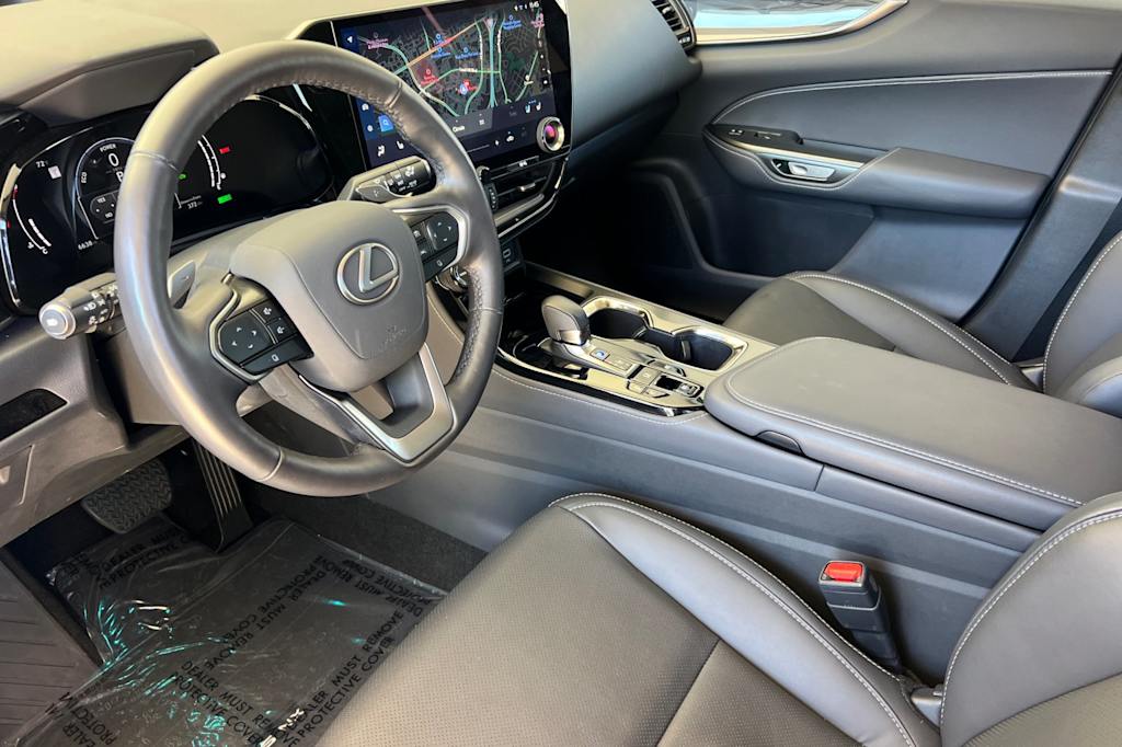 Thumbnail: 2026 Lexus ES - 9