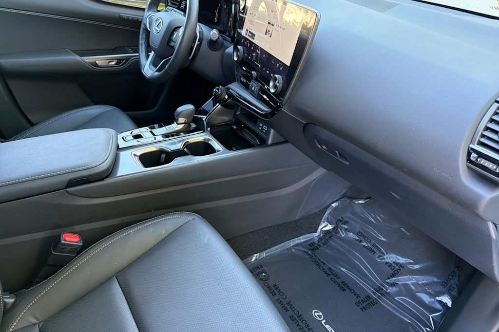 Thumbnail: 2026 Lexus ES - 12