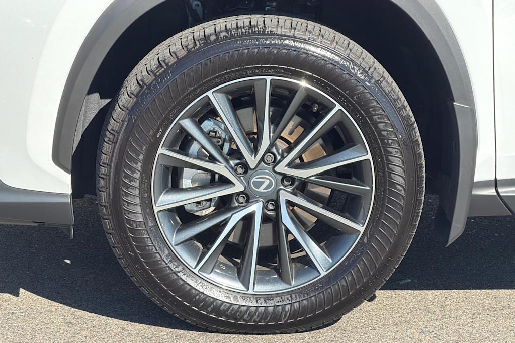 Thumbnail: 2026 Lexus ES - 8