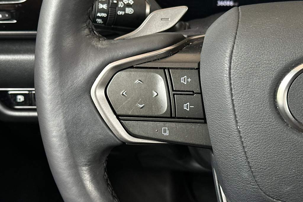 Thumbnail: 2024 Lexus ES - 30