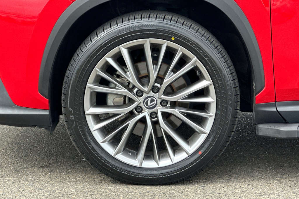 Thumbnail: 2024 Lexus ES - 8