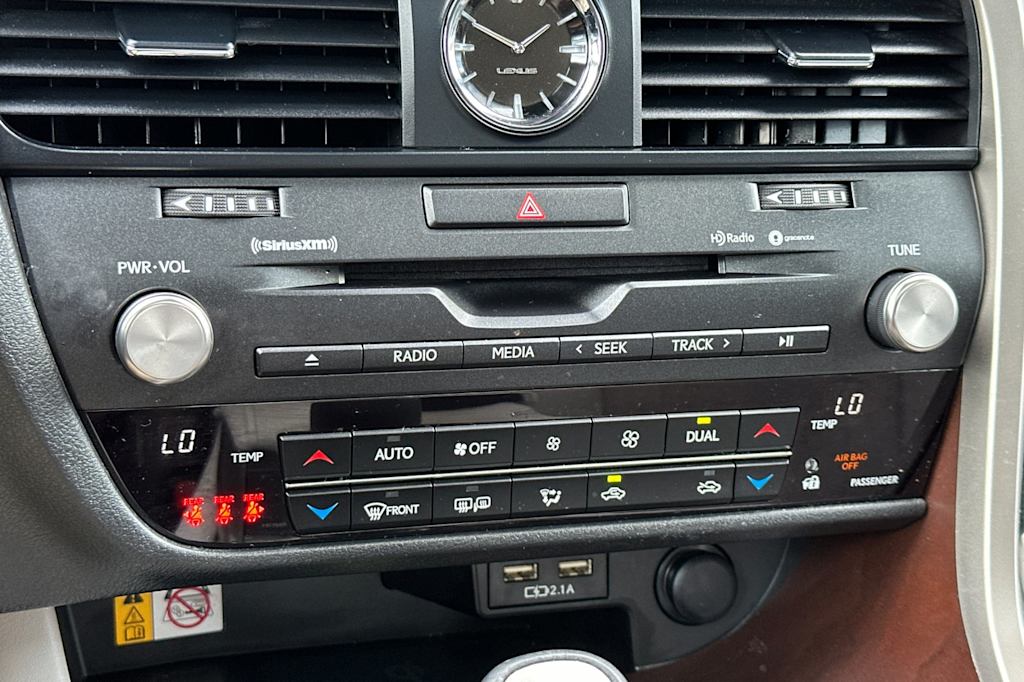 2022 Lexus RX Hybrid 450h 27