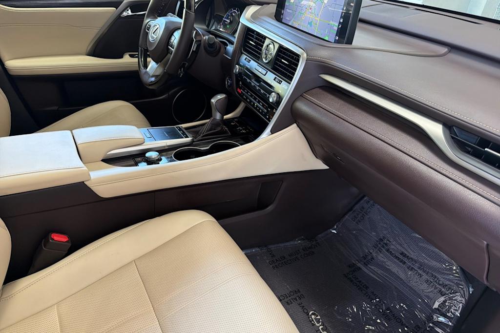 Thumbnail: 2020 Lexus RX - 12