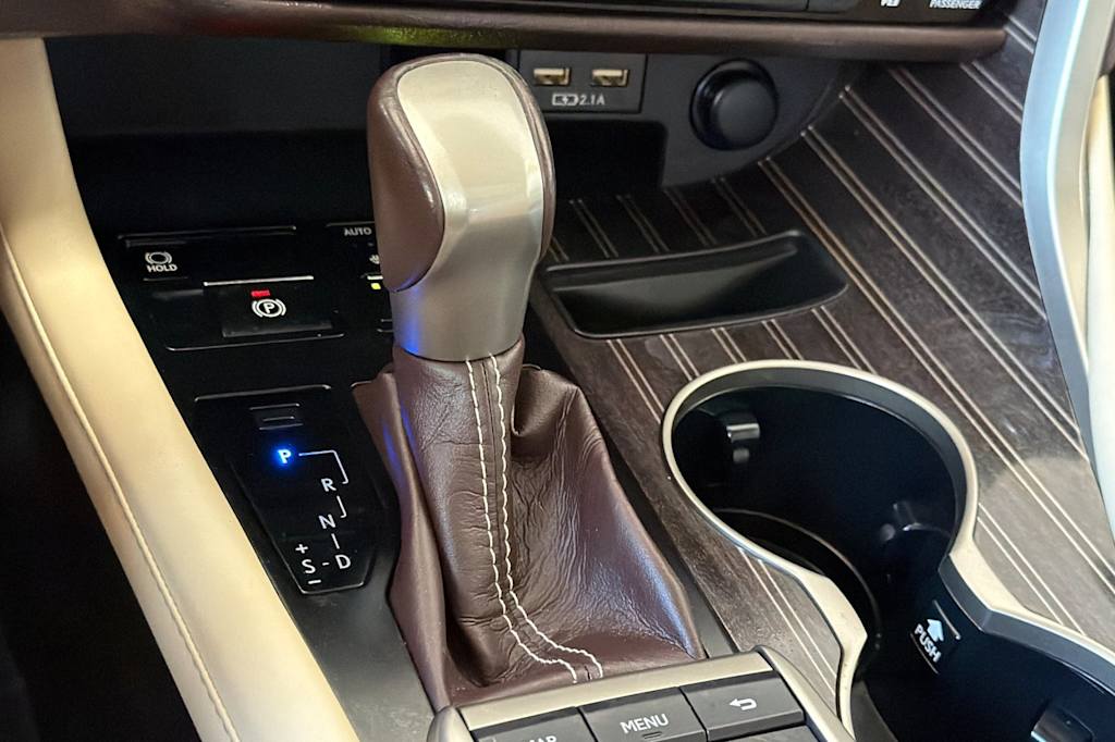 Thumbnail: 2020 Lexus RX - 14