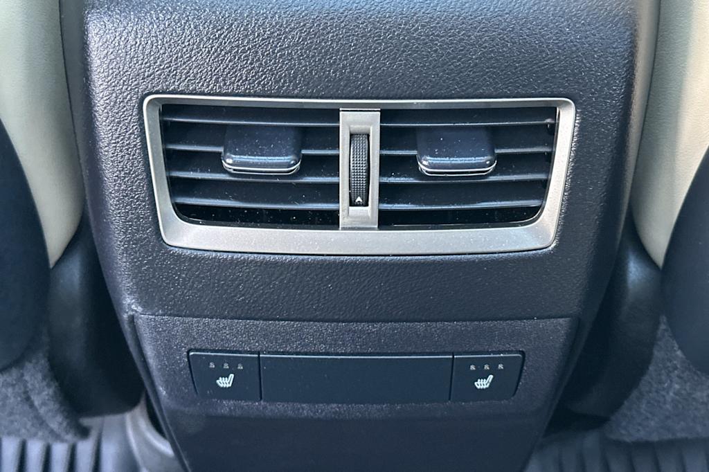 Thumbnail: 2021 Lexus RX - 23