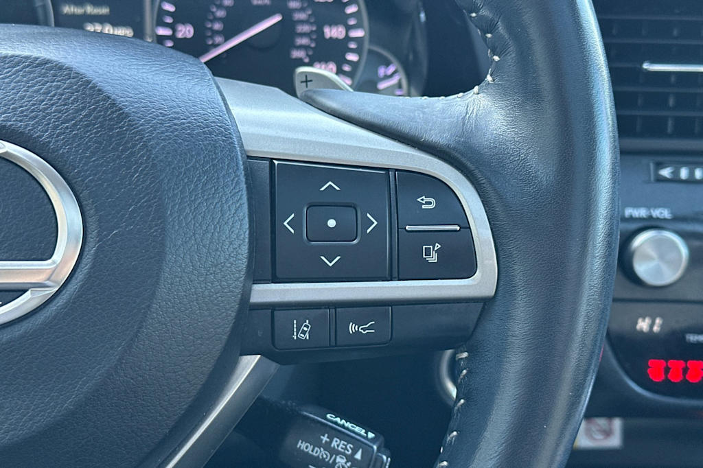 Thumbnail: 2021 Lexus RX - 32