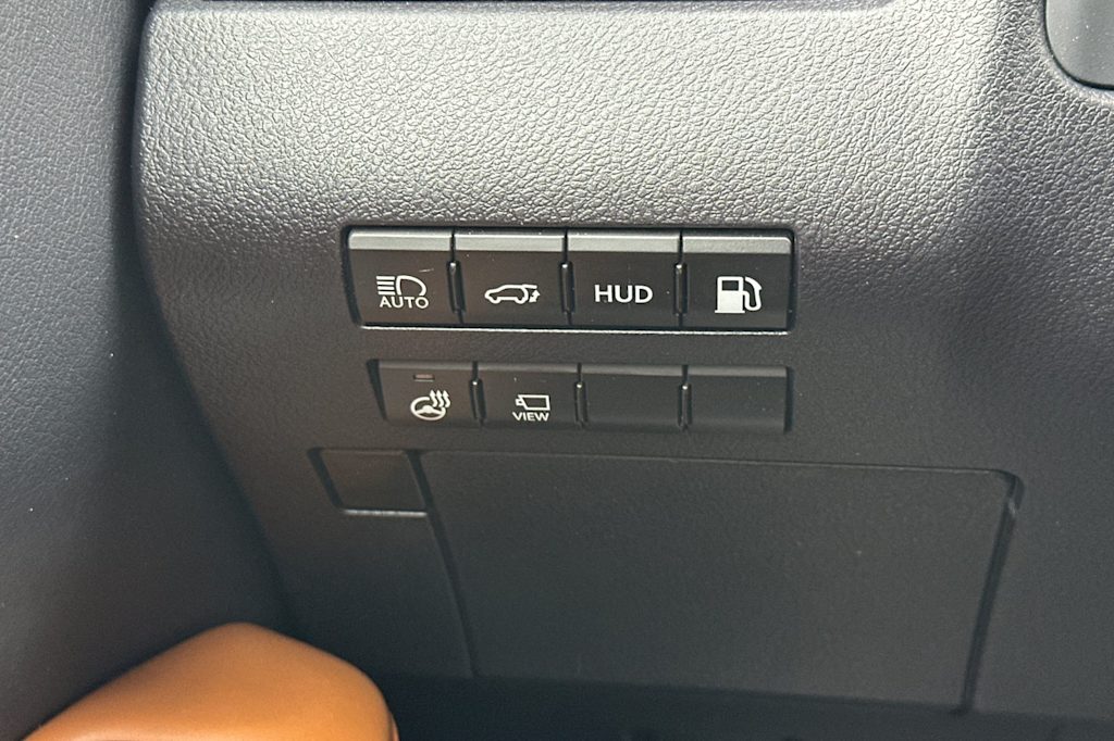 Thumbnail: 2022 Lexus RX - 34