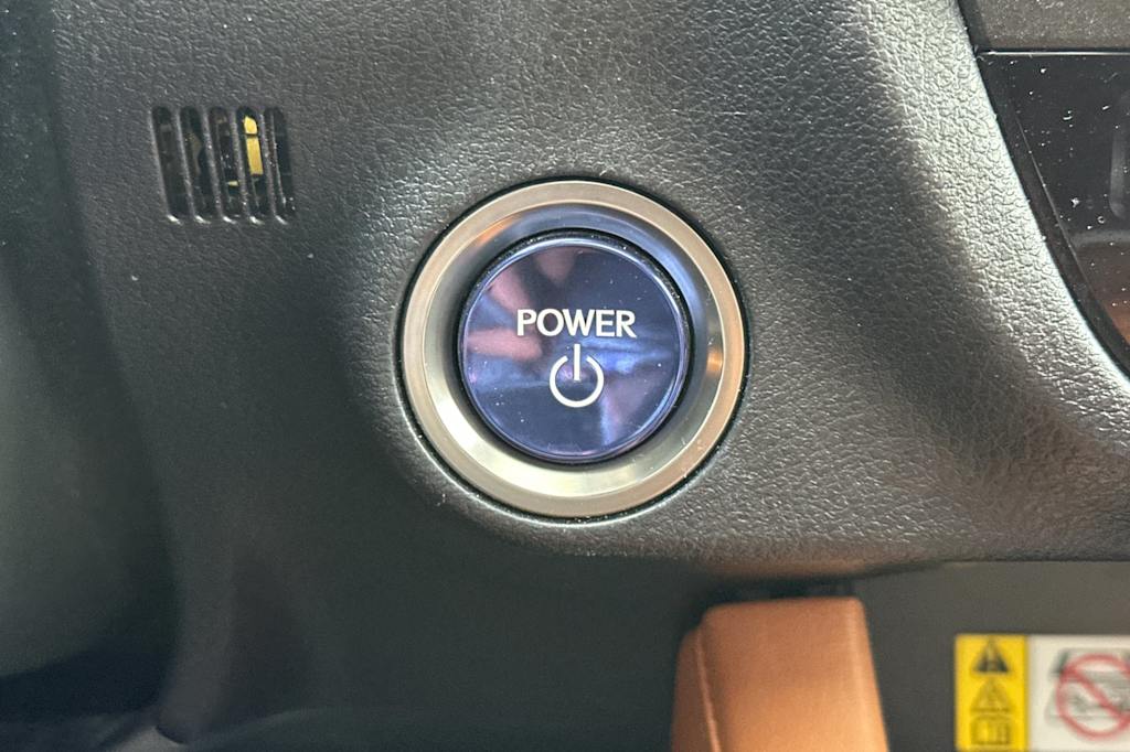 Thumbnail: 2022 Lexus RX - 29