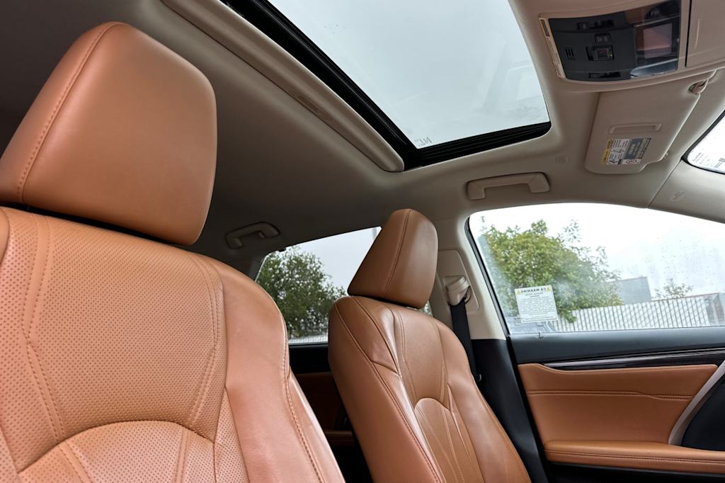 Thumbnail: 2022 Lexus RX - 24