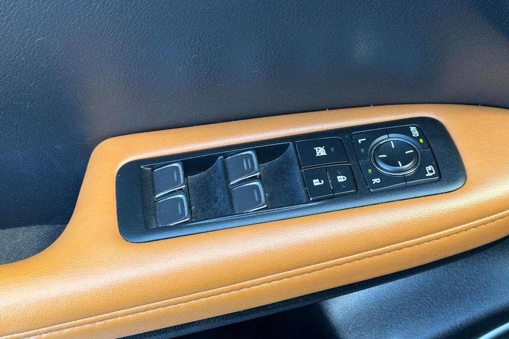 Thumbnail: 2021 Lexus RX - 22