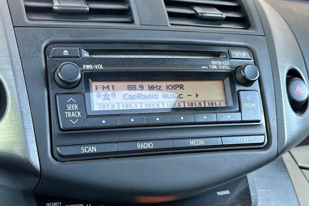 2012 Toyota RAV4 Base 12