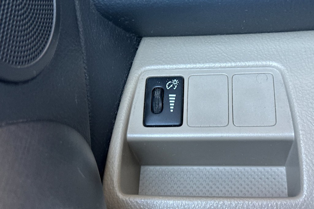 2012 Toyota RAV4 Base 30