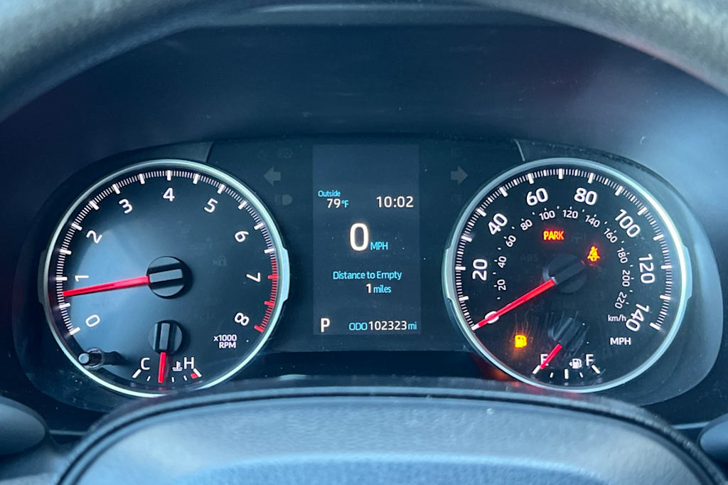 Thumbnail: 2019 Toyota RAV4 - 16