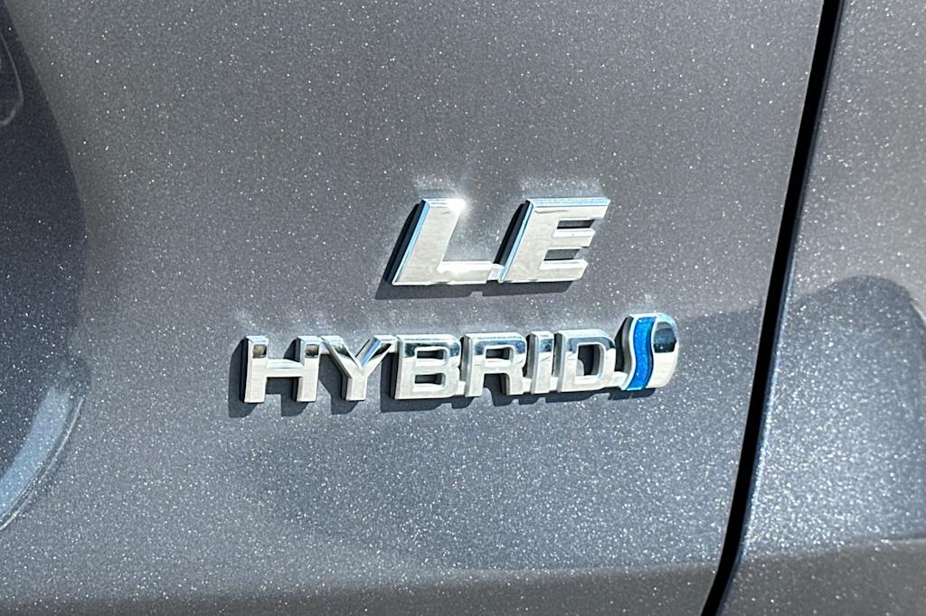 Thumbnail: 2019 Toyota RAV4 - 7