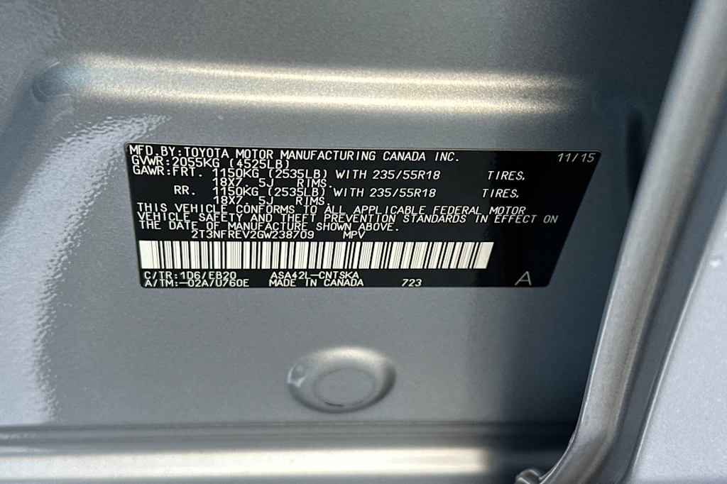 Thumbnail: 2016 Toyota RAV4 - 18