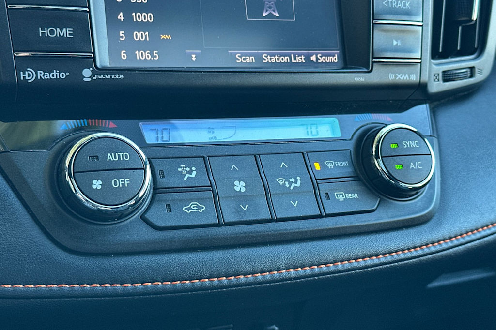 Thumbnail: 2016 Toyota RAV4 - 26