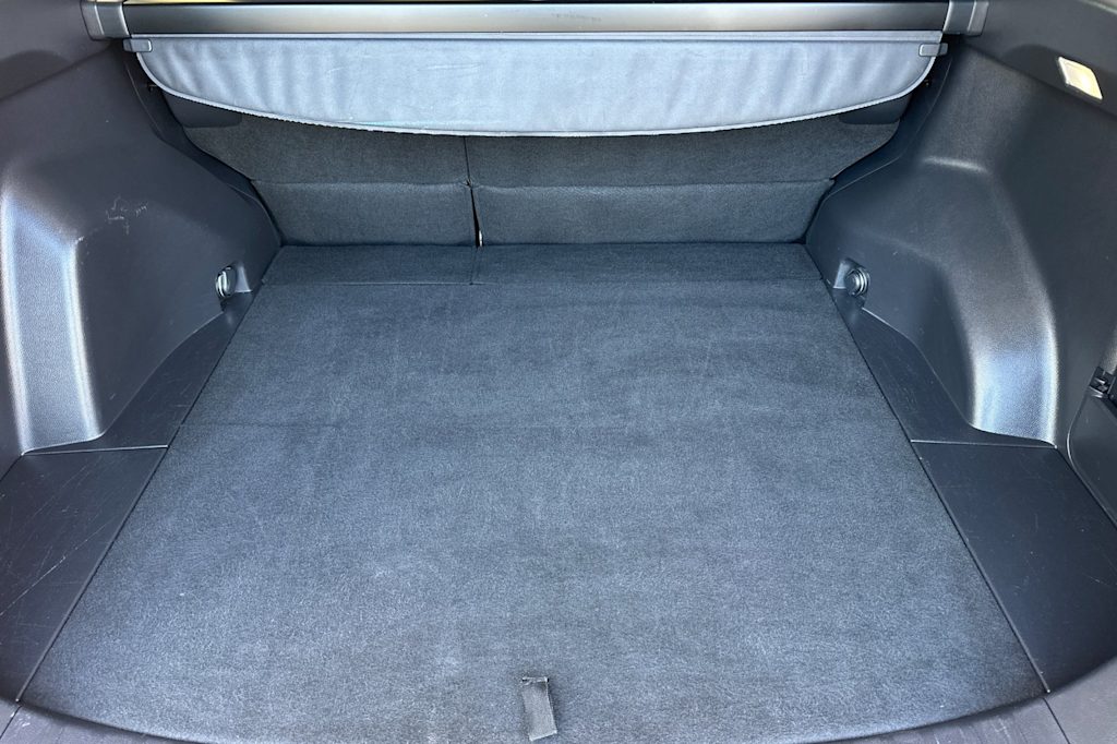 Thumbnail: 2022 Toyota RAV4 - 15