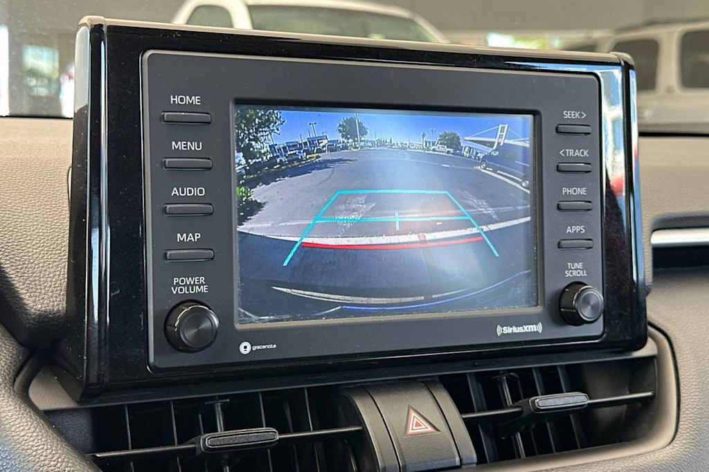 Thumbnail: 2022 Toyota RAV4 - 26