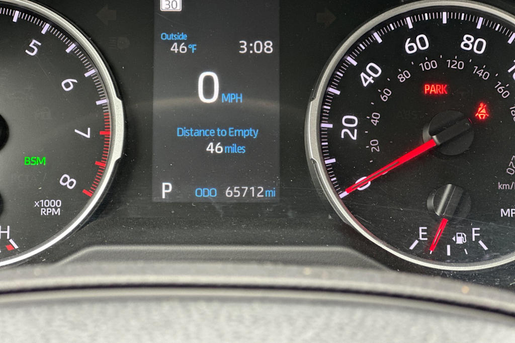 Thumbnail: 2022 Toyota RAV4 - 16