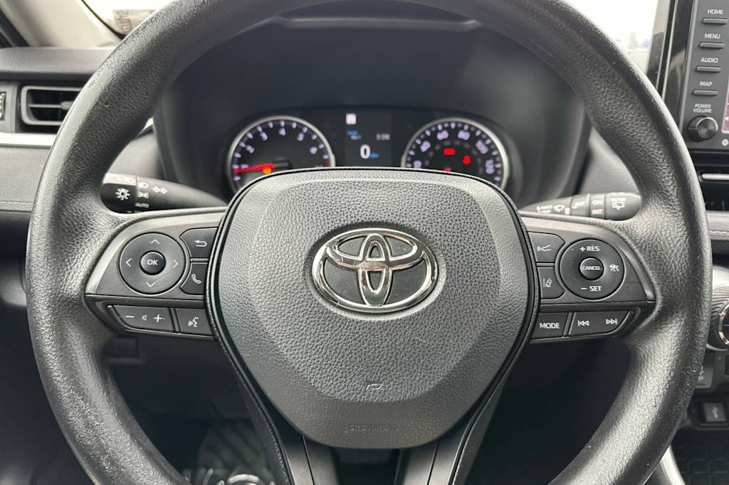 Thumbnail: 2022 Toyota RAV4 - 29