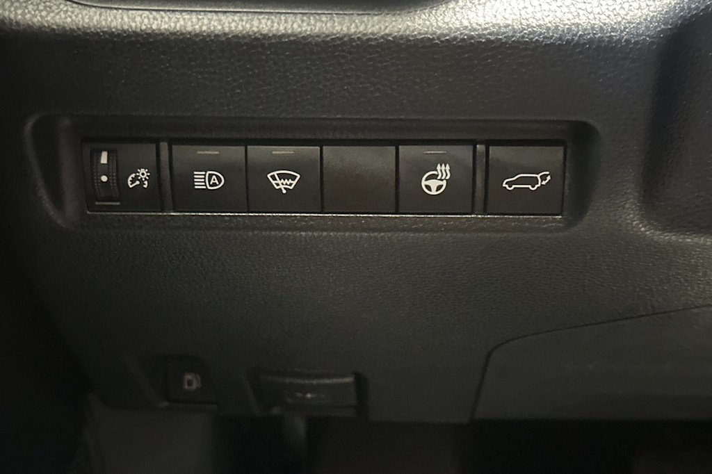 Thumbnail: 2020 Toyota RAV4 - 33