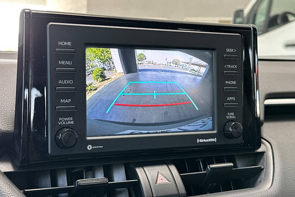 Thumbnail: 2020 Toyota RAV4 - 26